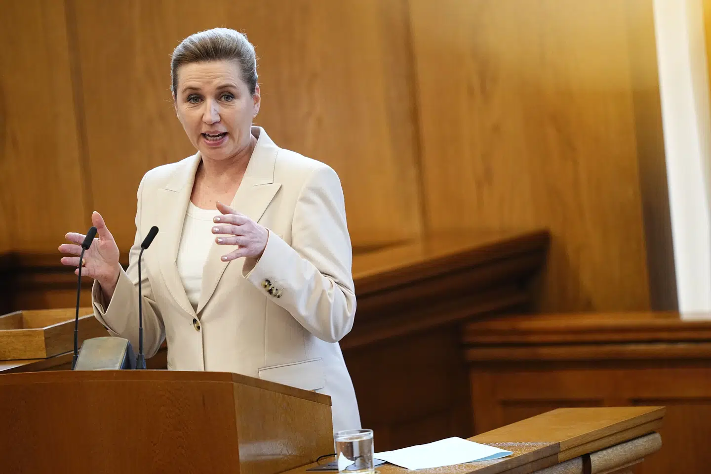 Danmark er ikke blevet et rigt og stærkt samfund på grund af ulighed. Tværtimod. Vi er blevet dem, vi er, fordi vi er vant til at tage fat, og fordi vi ikke er alt for forskellige, siger Mette Frederiksen.