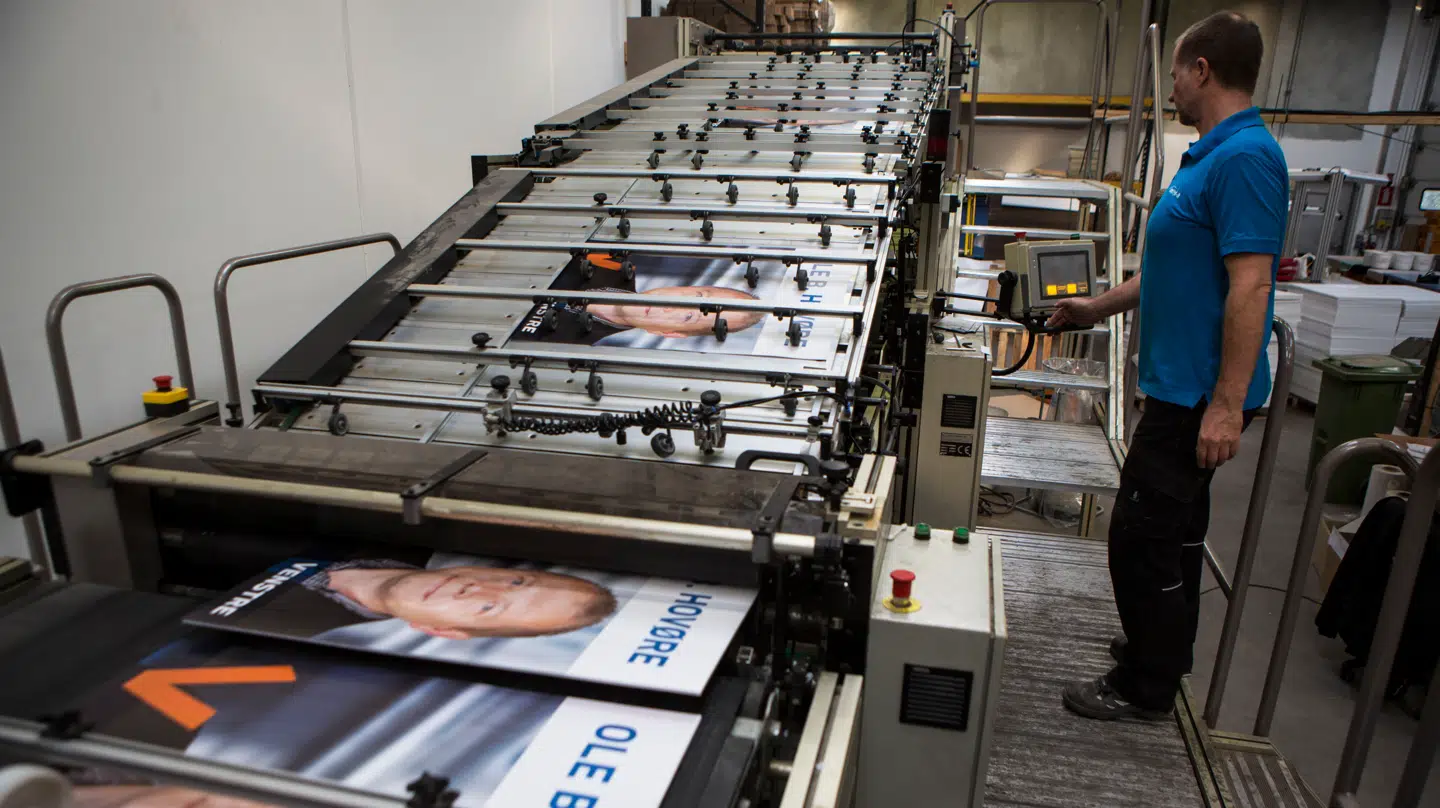 Arkivfoto af valgplakater hos Lasertryk.