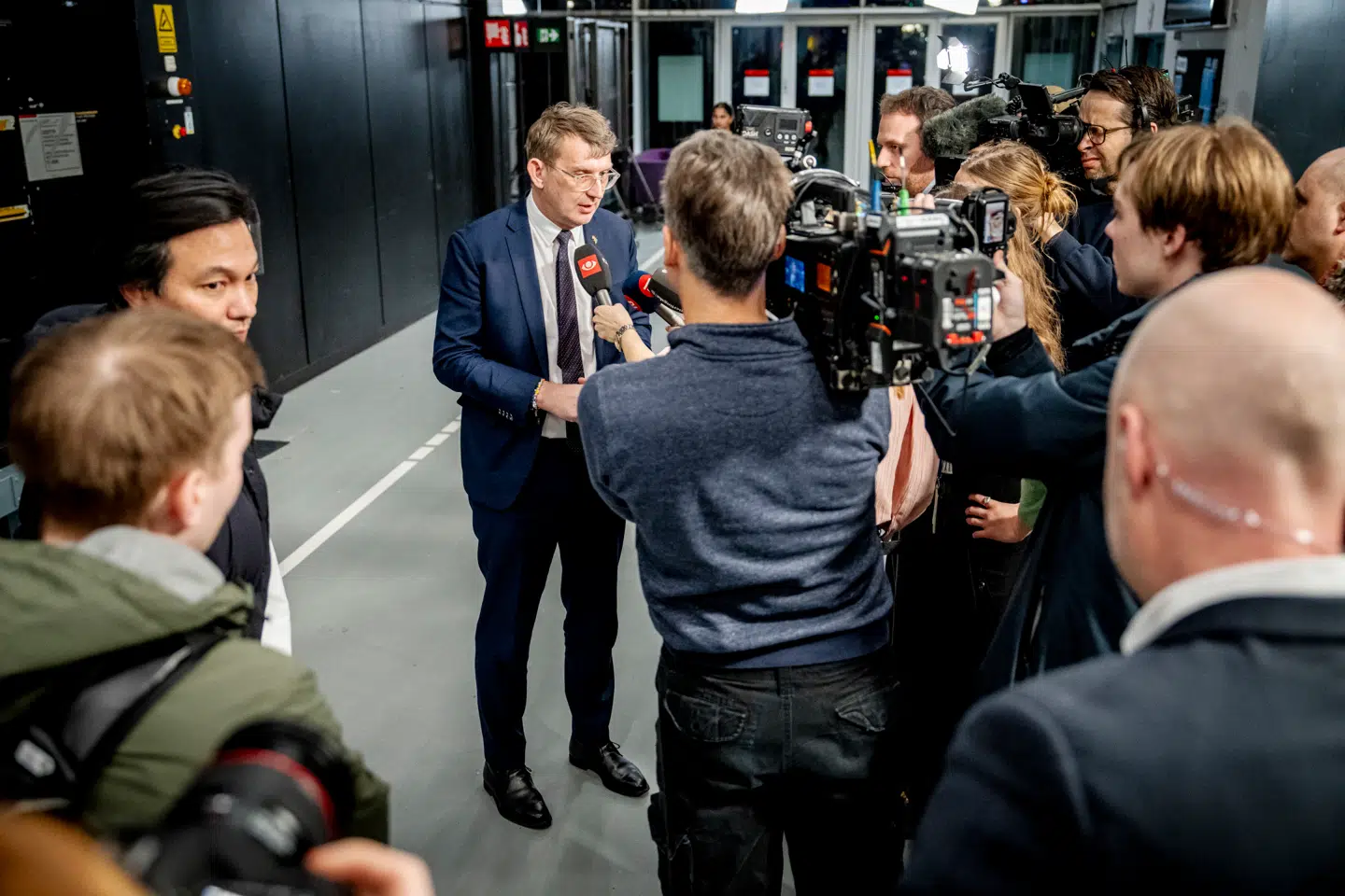 Troels Lund Poulsen (V) ankommer til Danmarks Radio for at deltage i partilederdebat, København, torsdag den 26. februar 2026.