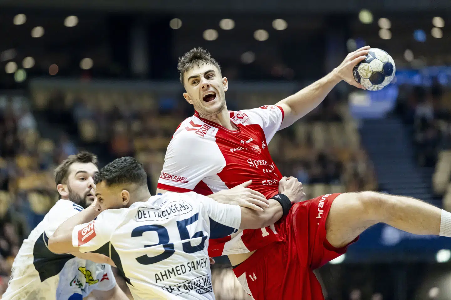 Mads Hoxer var blot en af de Aalborg-spillere, der mistede momentum i anden halveg. (Arkivfoto).