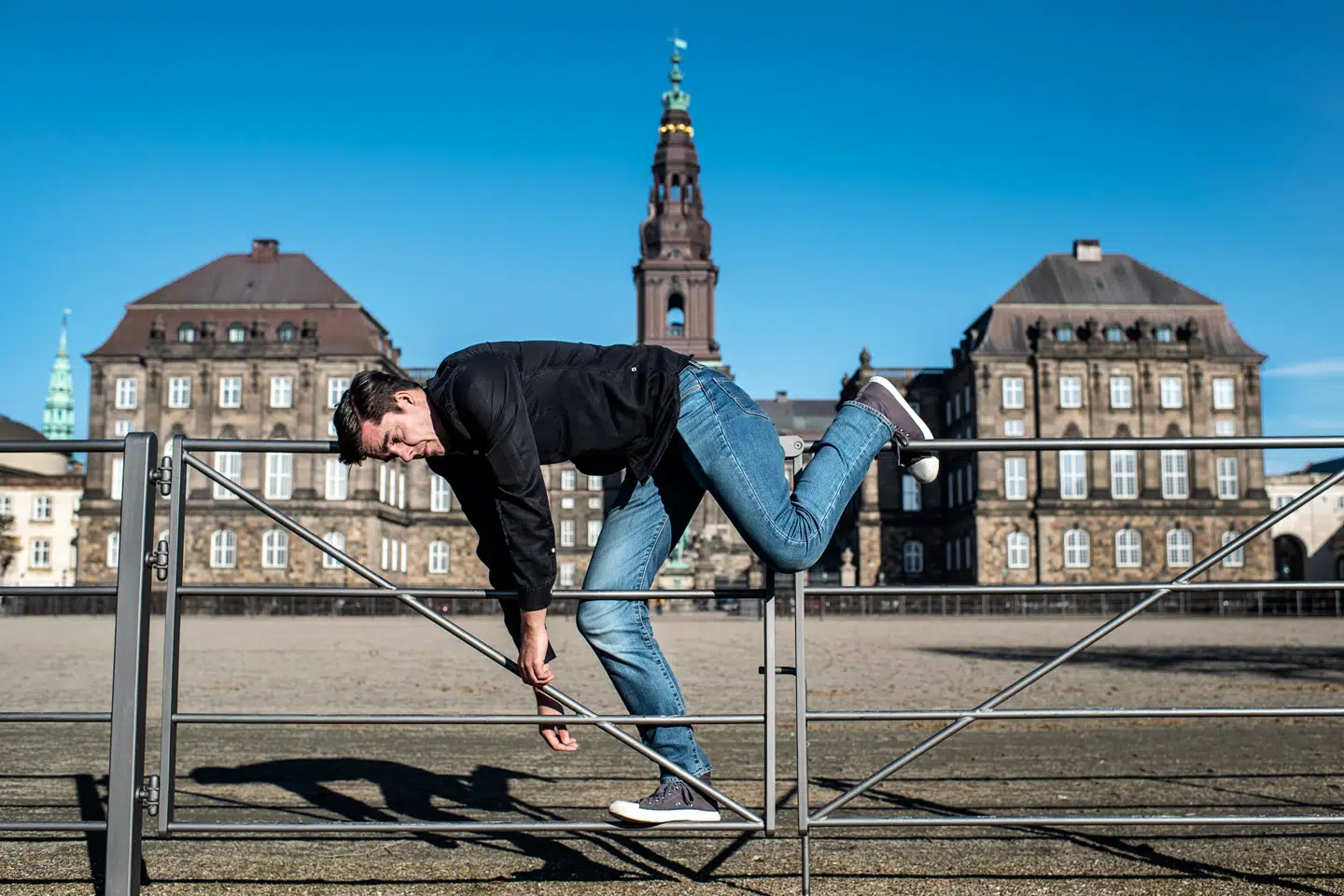 Michael Schøt har i årevis grillet de danske politikere i sit »The Daily Show«-agtige satireprogram »Schøtministeriet«. Berlingske har spurgt den 45-årige komiker, hvad han særligt vil holde øje med i årets valgkamp, når det kommer til kulturområdet.