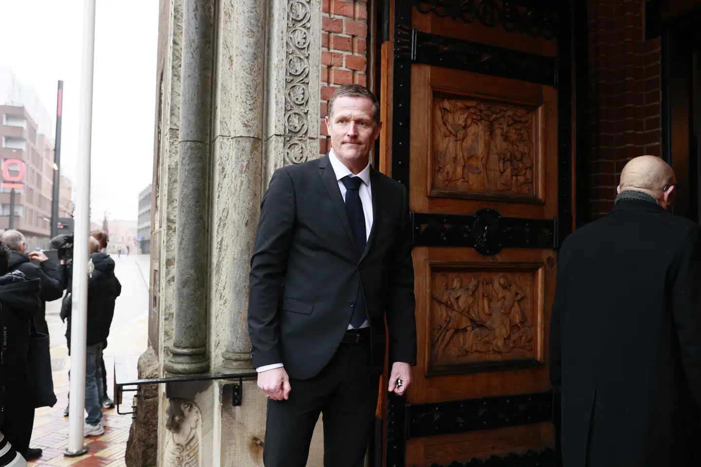 Fodbolddirektør Peter Møller repræsenterede Dansk Boldspil-Union (DBU) til begravelsen i Odense.