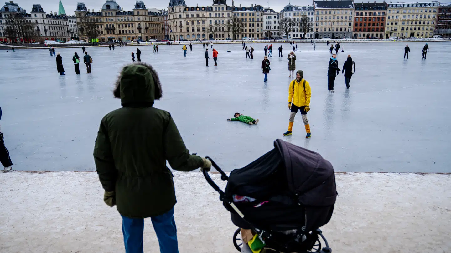 Det er nu forbudt at bevæge sig ud på alle Københavns Kommunes søer.