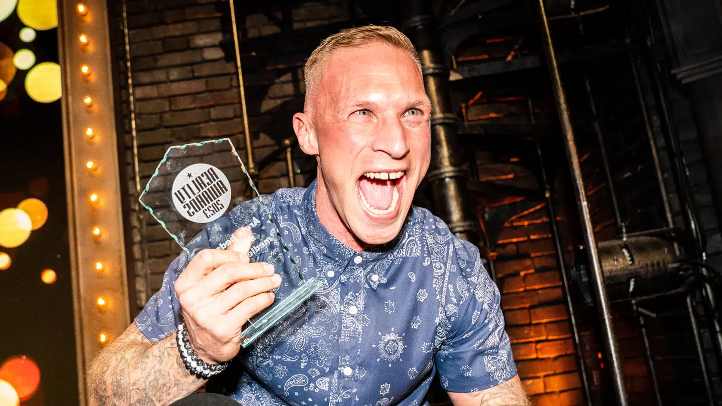 Tv – personligheden fik sig en ubehagelig oplevelse under optagelserne til en podcast.