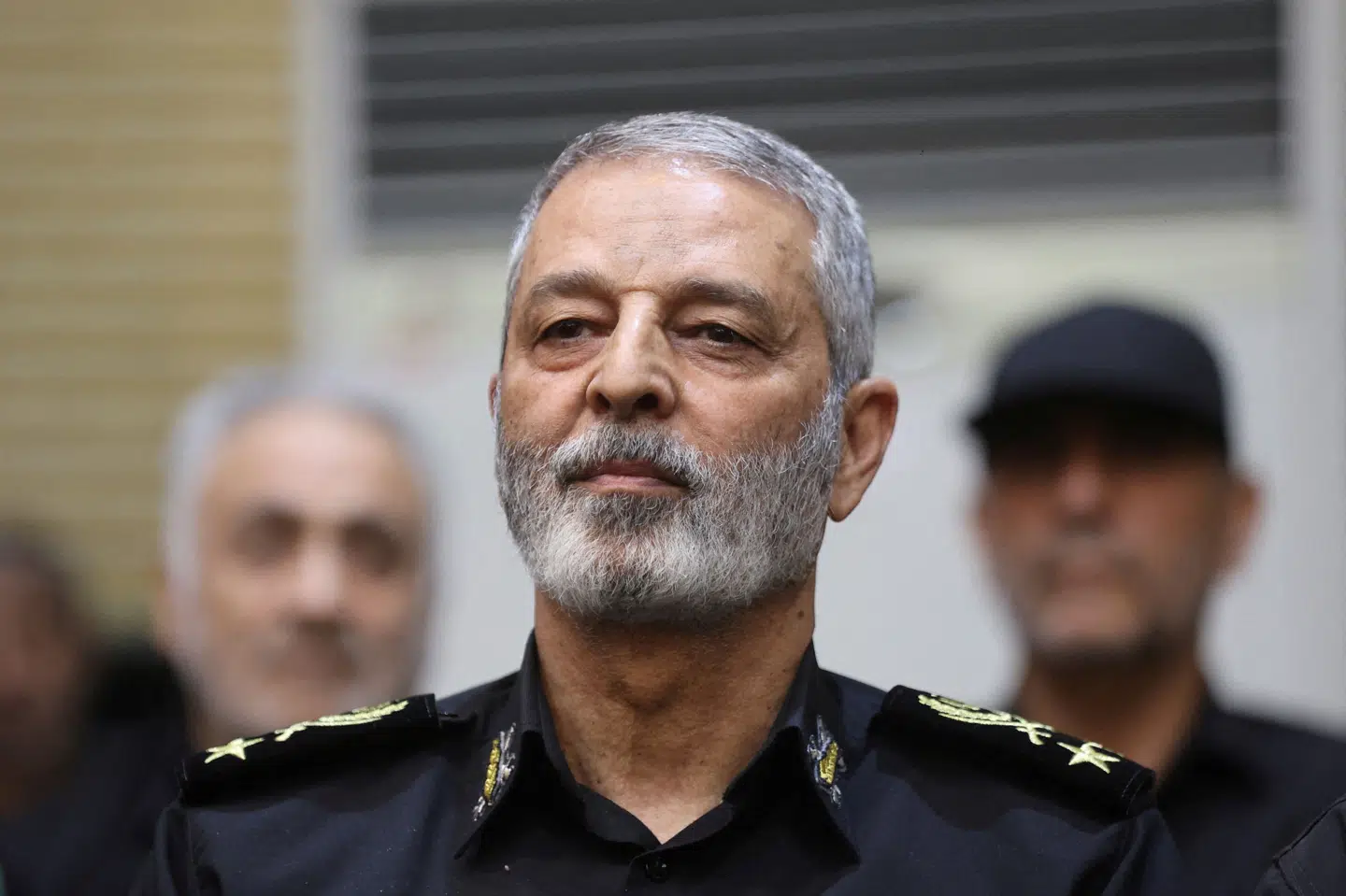 Stabschef for Irans væbnede styrker, Abdolrahim Mousavi, deltog ved en mindeceremoni for Hossein Salami, som var øverstkommanderende i landets militær, efter drabet på Salami i juni 2025. (Arkivfoto).