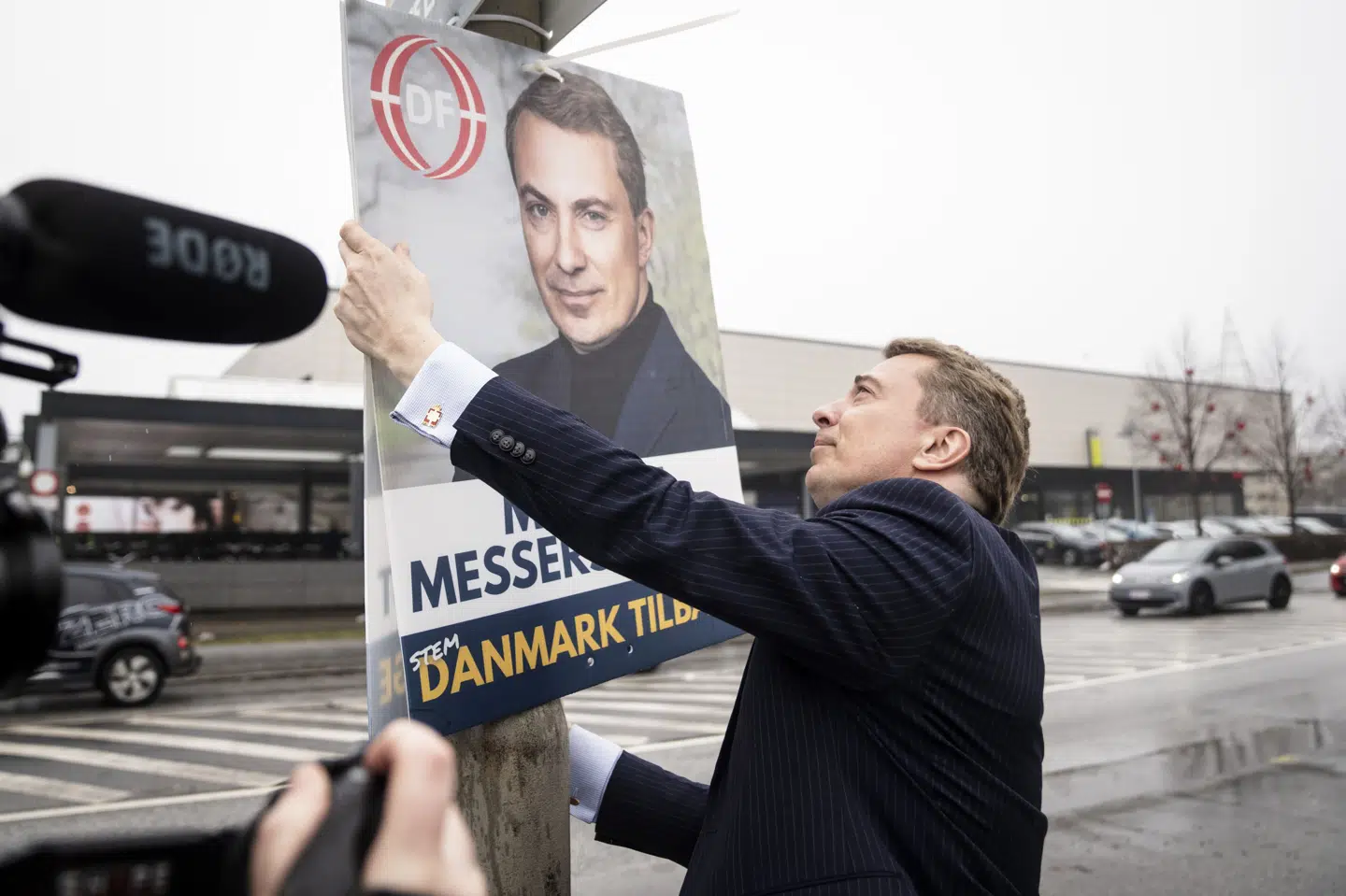 Morten Messerschmidt og Dansk Folkeparti vil have en borgerlig regering, men en statsminister i en sådan regering skal være føre en meget stram udlændingepolitik.