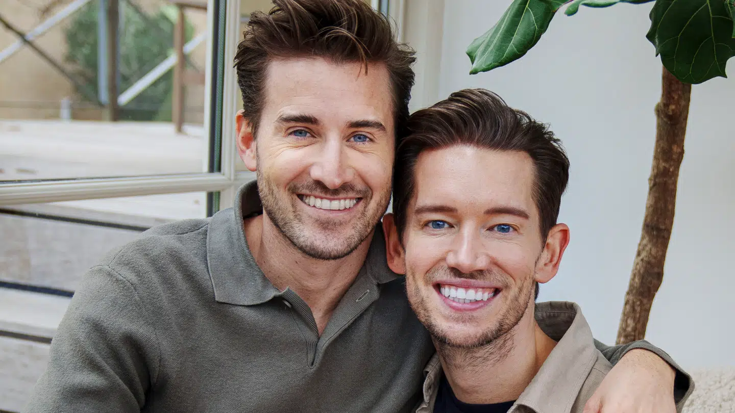 Frederik Haun (tv.) og Morten Kjeldgaard (th) er fanget i Thailand.