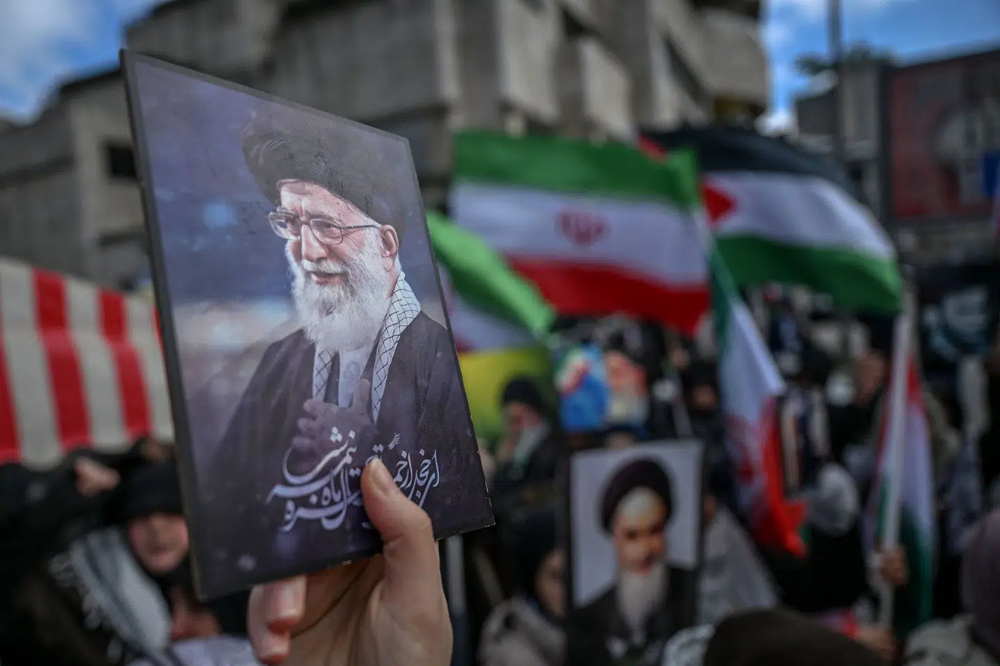 Efter drabet på ayatollah Ali Khamenei, er der udpeget et ledelsesråd, som udgør landets øverste ledelse, indtil en ny øverste leder er valgt.
