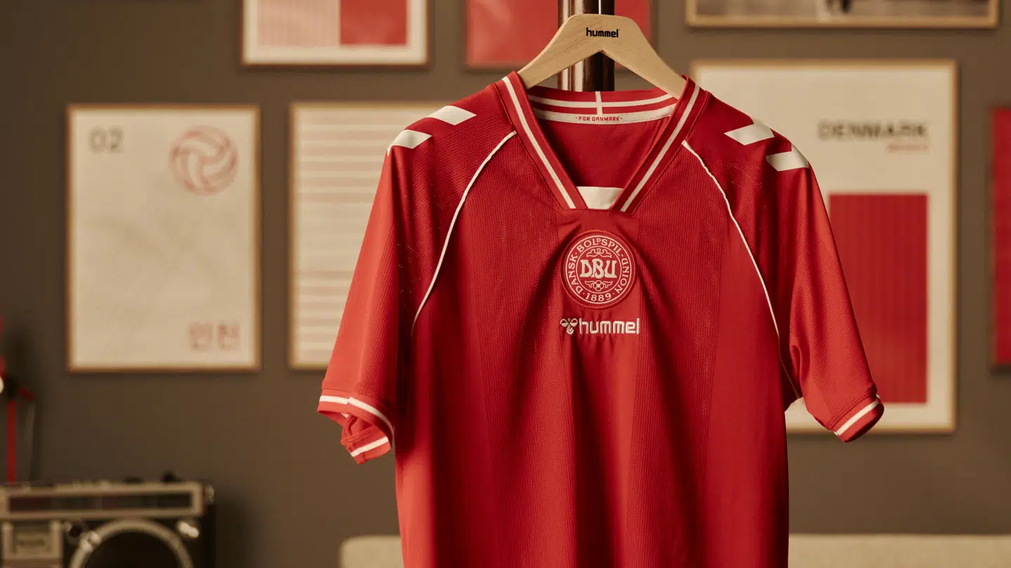 Sådan ser den nye landsholdstrøje ud.