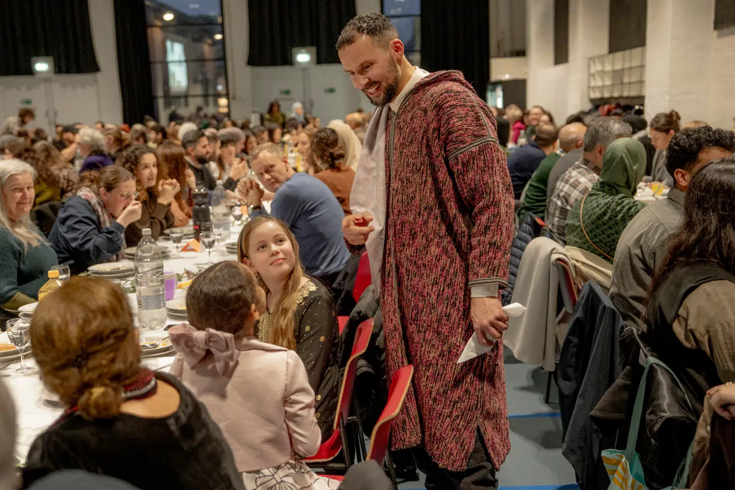Det er tredje år i træk, at ramadanarrangementet løb af stablen i Nørrebrohallen.
