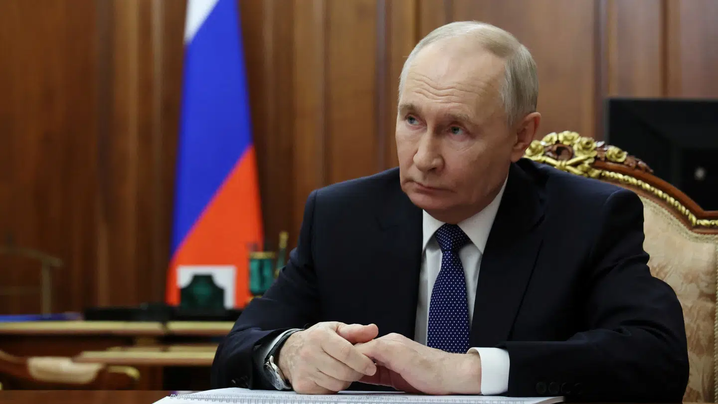 Ruslands præsident, Vladimir Putin, står i en politisk klemme.