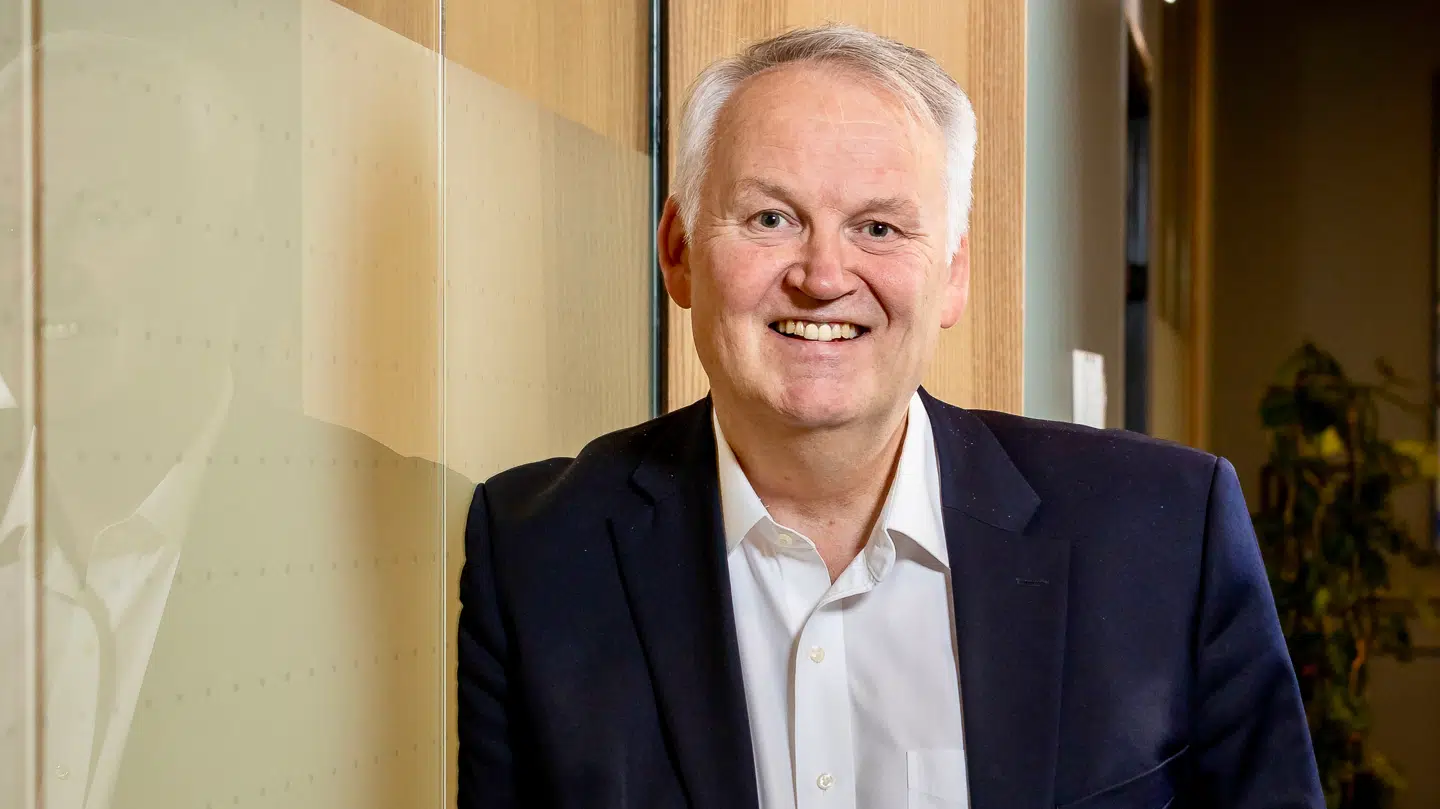 Jens Rugseth er en norsk serieiværksætter og milliardær indenfor it og teknologi. I 2022 flyttede han til Schweiz efter skattestigninger i Norge.