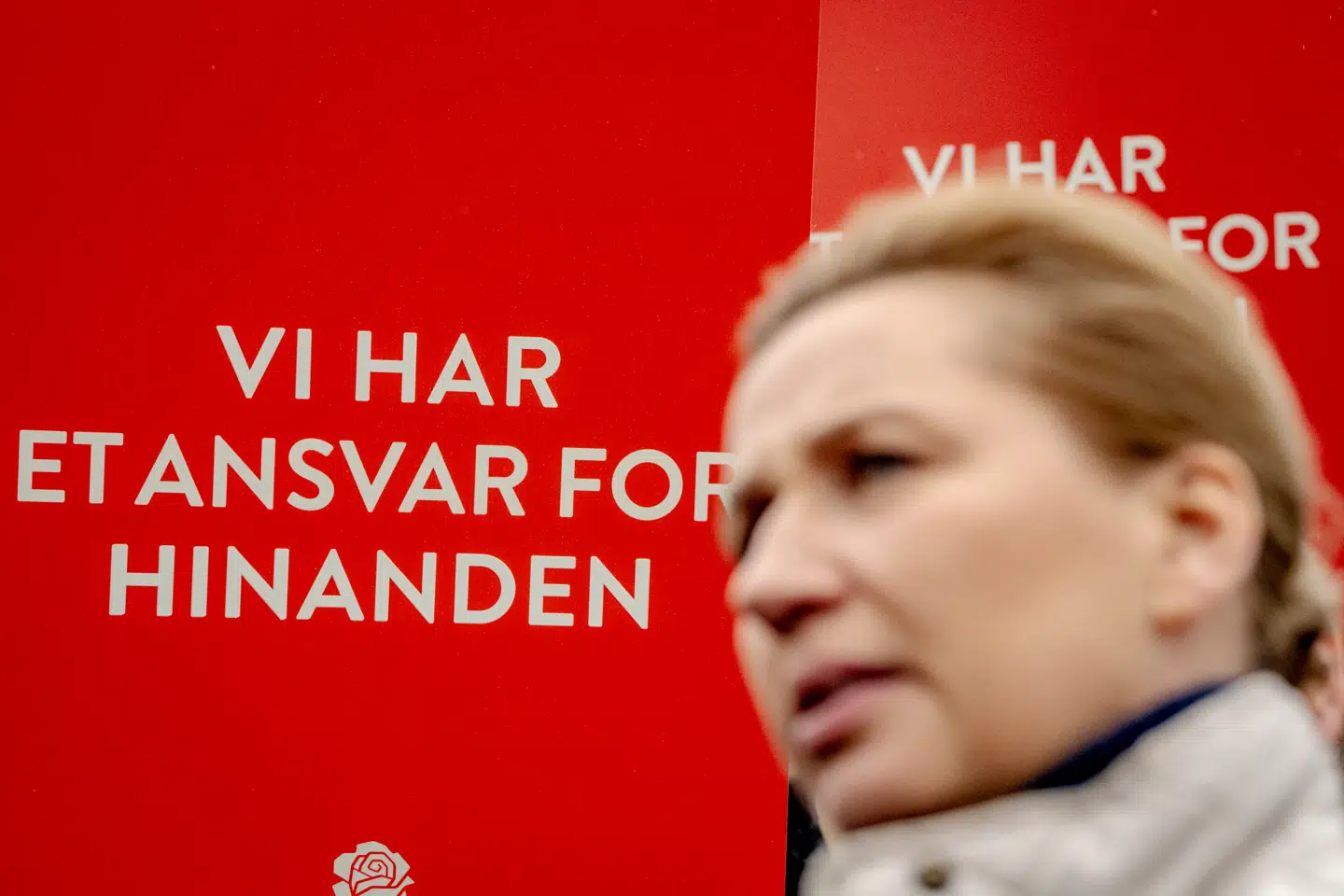 Statsminister Mette Frederiksen (S) præsenterede allerede i august 2024 sine ambitioner om at ændre i velfærdsaftalen fra 2006. Nu kommer detaljerne i det socialdemokratiske forslag.