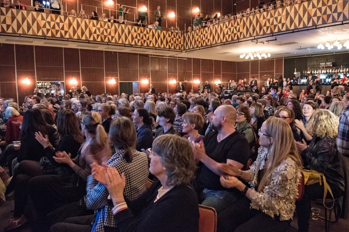 KVINFO fejrer kvindernes internationale kampdag på Nørrebro Teater. Her er det fra en tidligere fest i Vega.