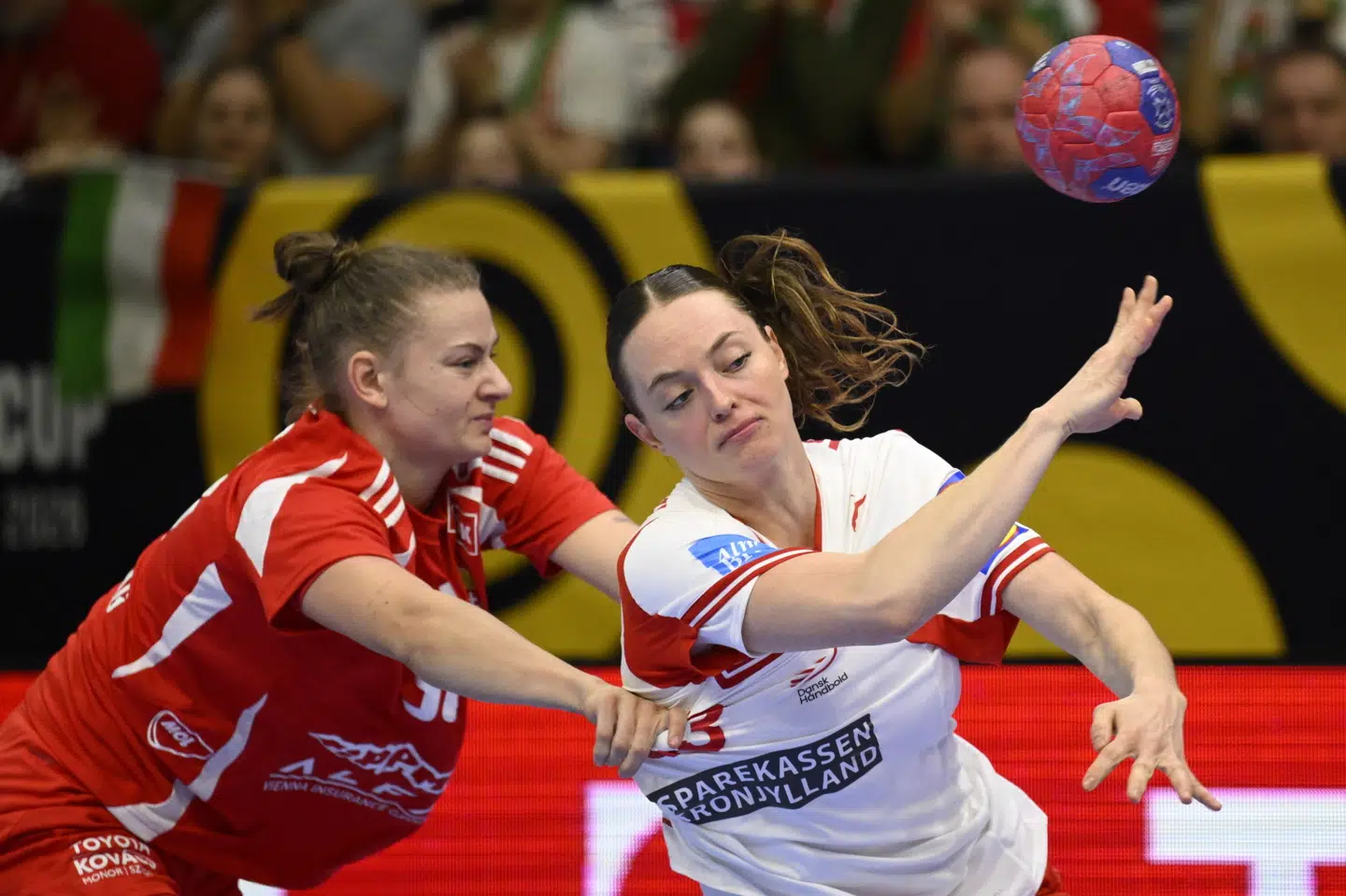 For første gang siden VM var Kristina Jørgensen og holdkammeraterne samlet til en testkamp mod Ungarn.