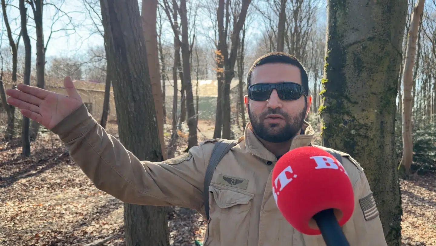 »Jeg så ham og hans kollega i det der Dansk Folkeparti. De kan ikke lide os,« sagde Fawad Ahmadinejad, da B.T. talte med ham ved Kærshovedgård torsdag.