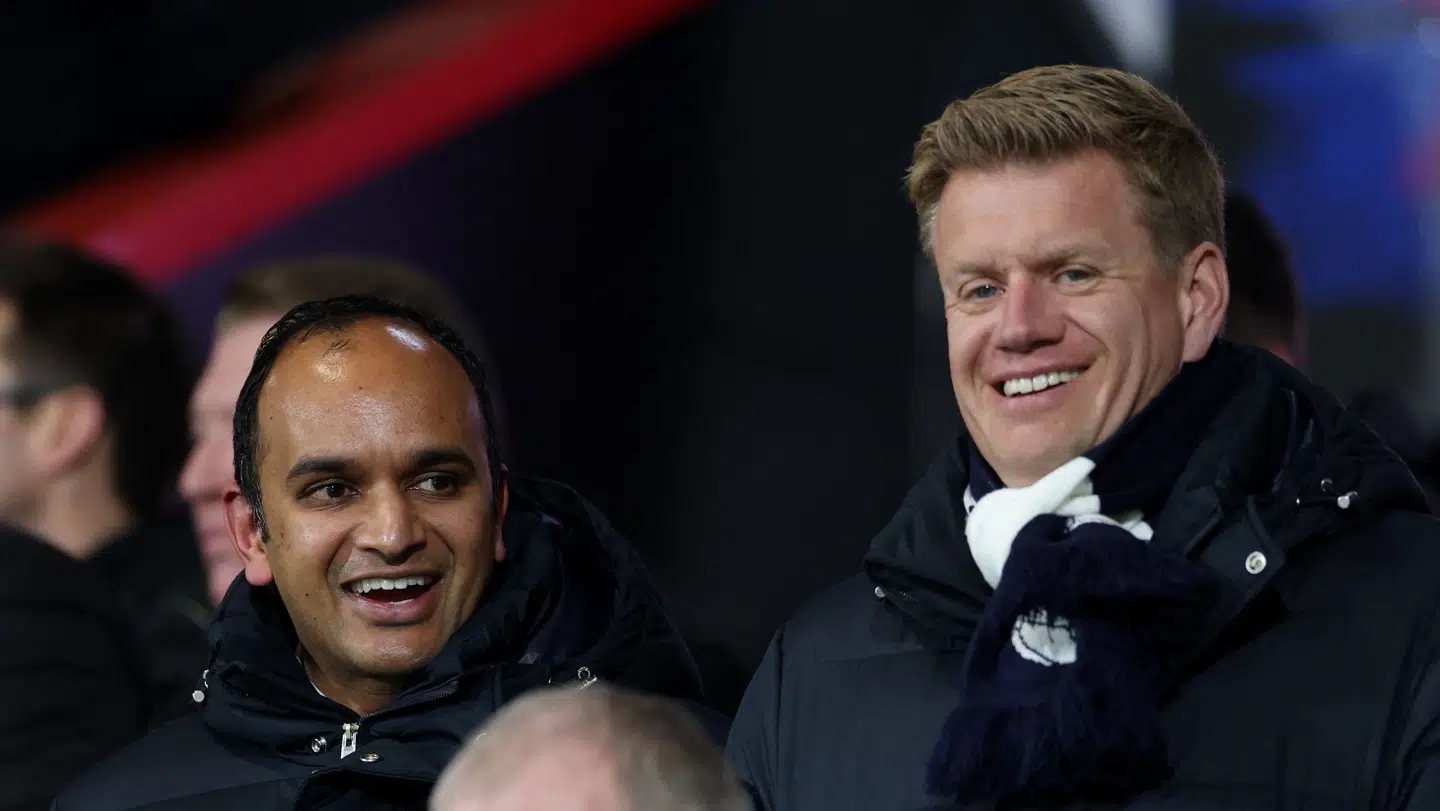 Vinai Venkatesham og Johan Lange har ikke meget at smile over lige nu.