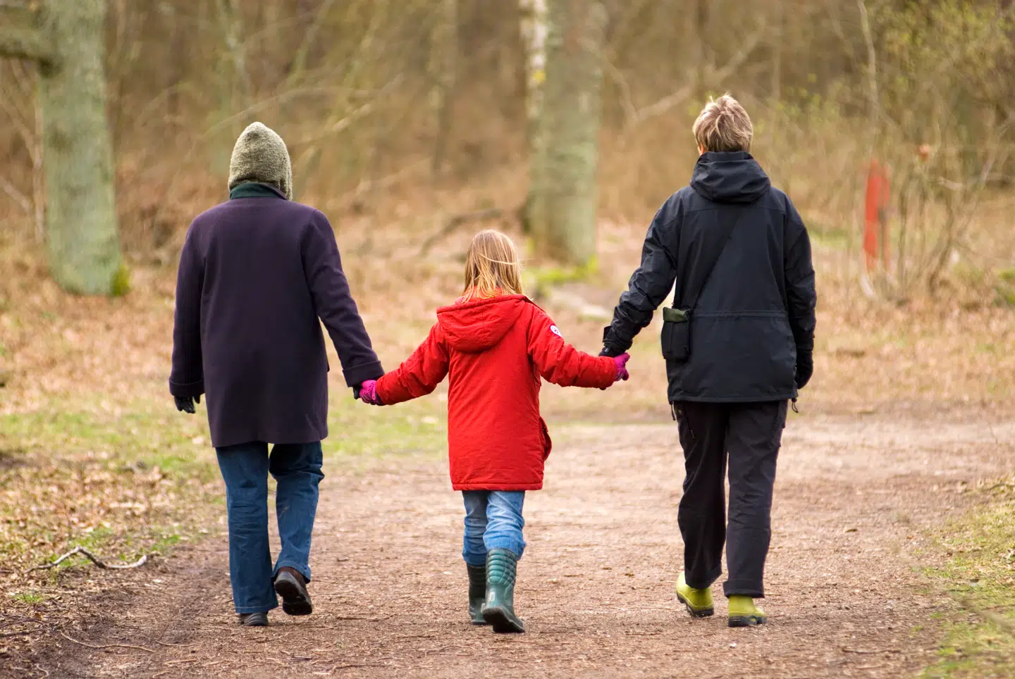 Andreas Nikolajsen har mødt et hav af forældre, hvis børn har brudt med dem. Nu peger han på to advarselslamper.