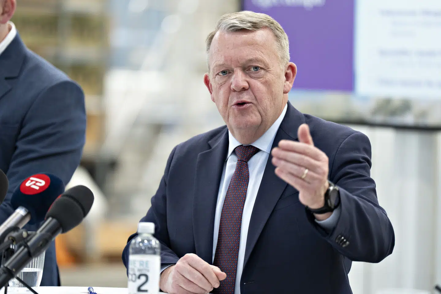 Udenrigsminister Lars Løkke Rasmussen (M) og Udenrigsministeriet fortæller fredag aften om nye planer for strandede danskere i Mellemøsten. (Arkivfoto).