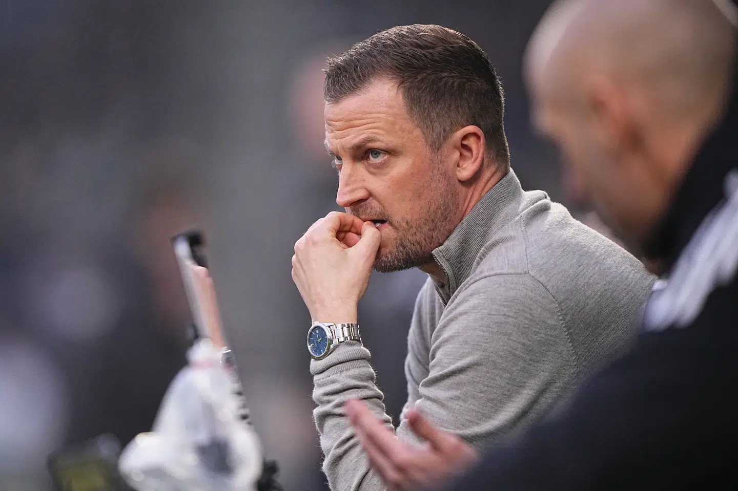 FCK's cheftræner, Jacob Neestrup, bed negle undervejs, men i sidste ende lød den samlede sejr over Viborg på komfortable 4-2.