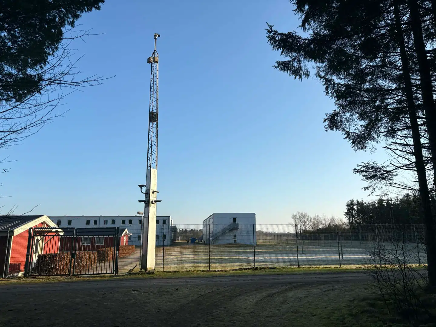 Sådan ser det ud, når man går igennem skovområdet og kommer til Kærshovedgårds hegn