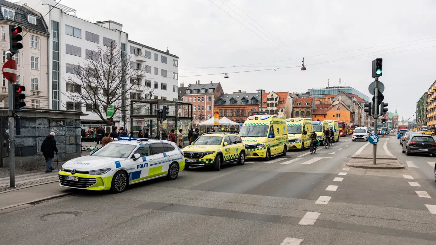 Politiet og beredskabet var massivt til stede ved Christianshavn.