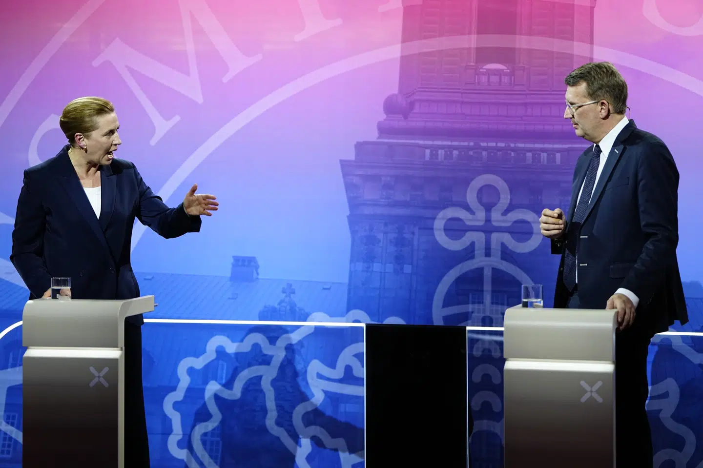 Søndag aften debatterer Mette Frederiksen (S) og Troels Lund Poulsen (V) i Storms Parkhus i Odense. Drikkevand er et af flere emner, som de to statsministerkandidater skal debattere søndag aften.