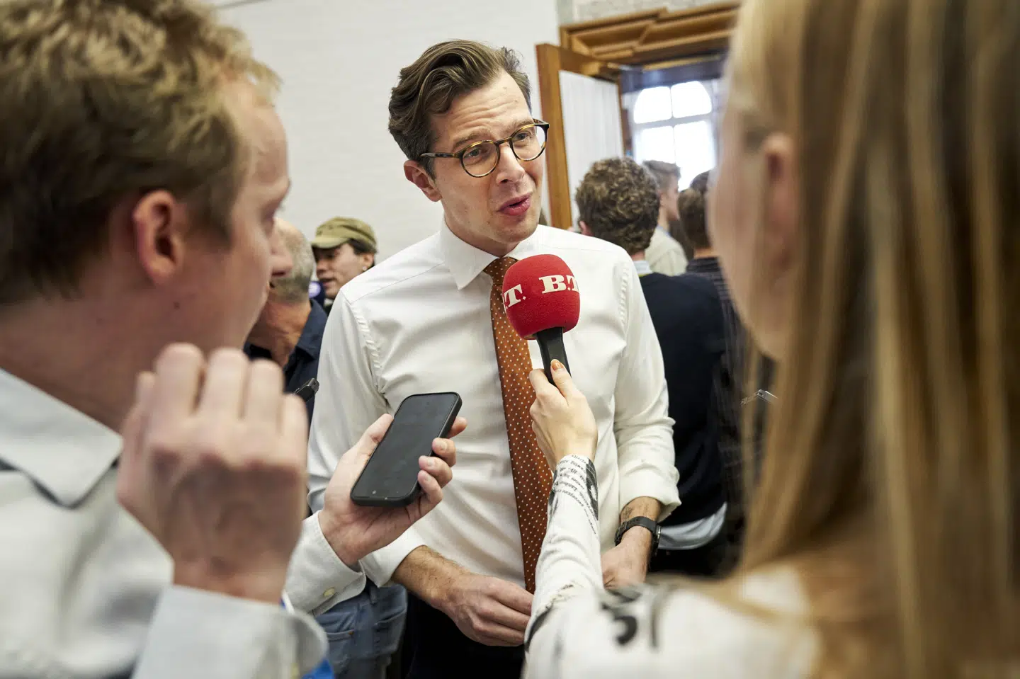 Selv om antallet af personer, der fik asyl i Danmark, sidste år var det laveste i 40 år, mener Liberal Alliances formand Alex Vanopslagh, at det er nødvendigt at indføre et asylstop. (Arkivfoto).
