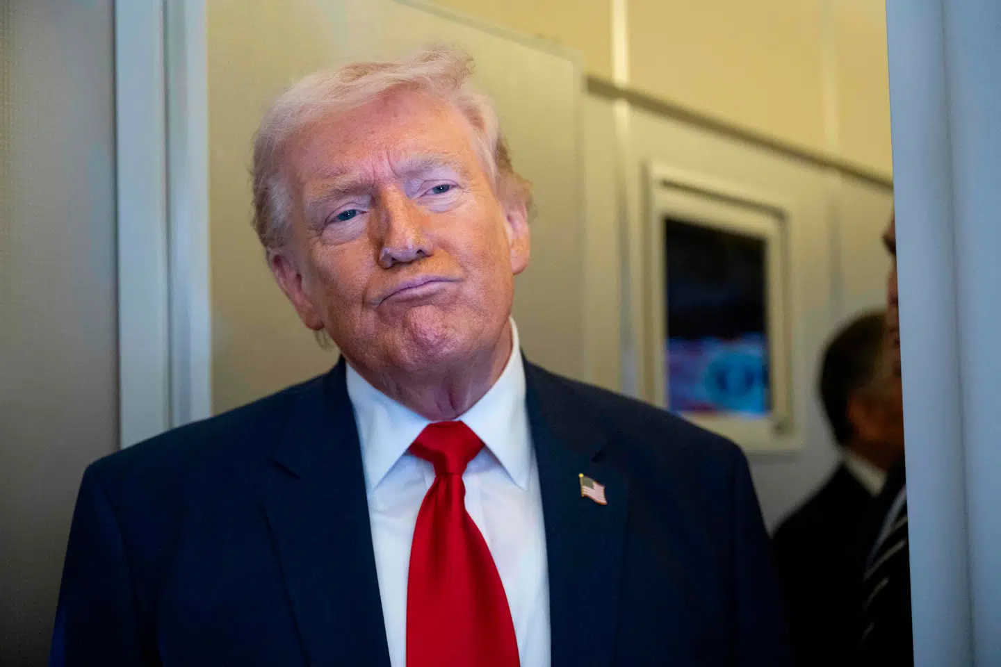 Donald Trump forventer, at prisen på benzin vil falde igen om et par uger. Skaden kan dog være sket alligevel, lyder det fra B.T.s udlandsredaktør, Jeppe Elkjær.