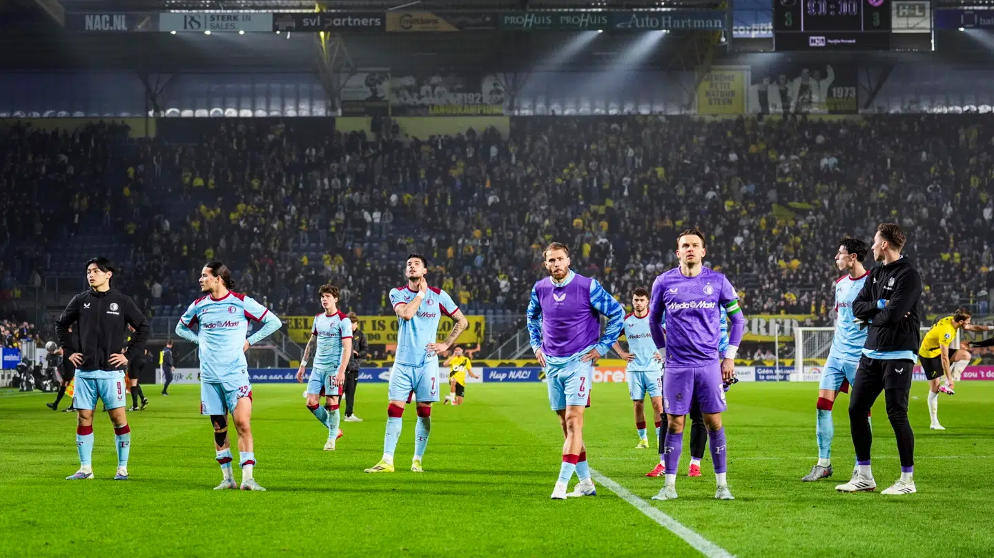 Feyenoord-spillere efter 3-3-kampen mod NAC Breda.