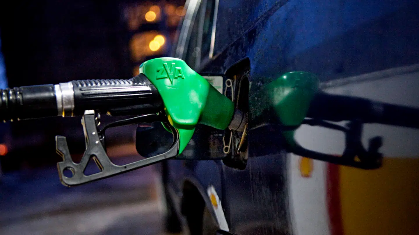 Oliepriserne er steget helt ekstraordinært grundet krigen i Mellemøsten.