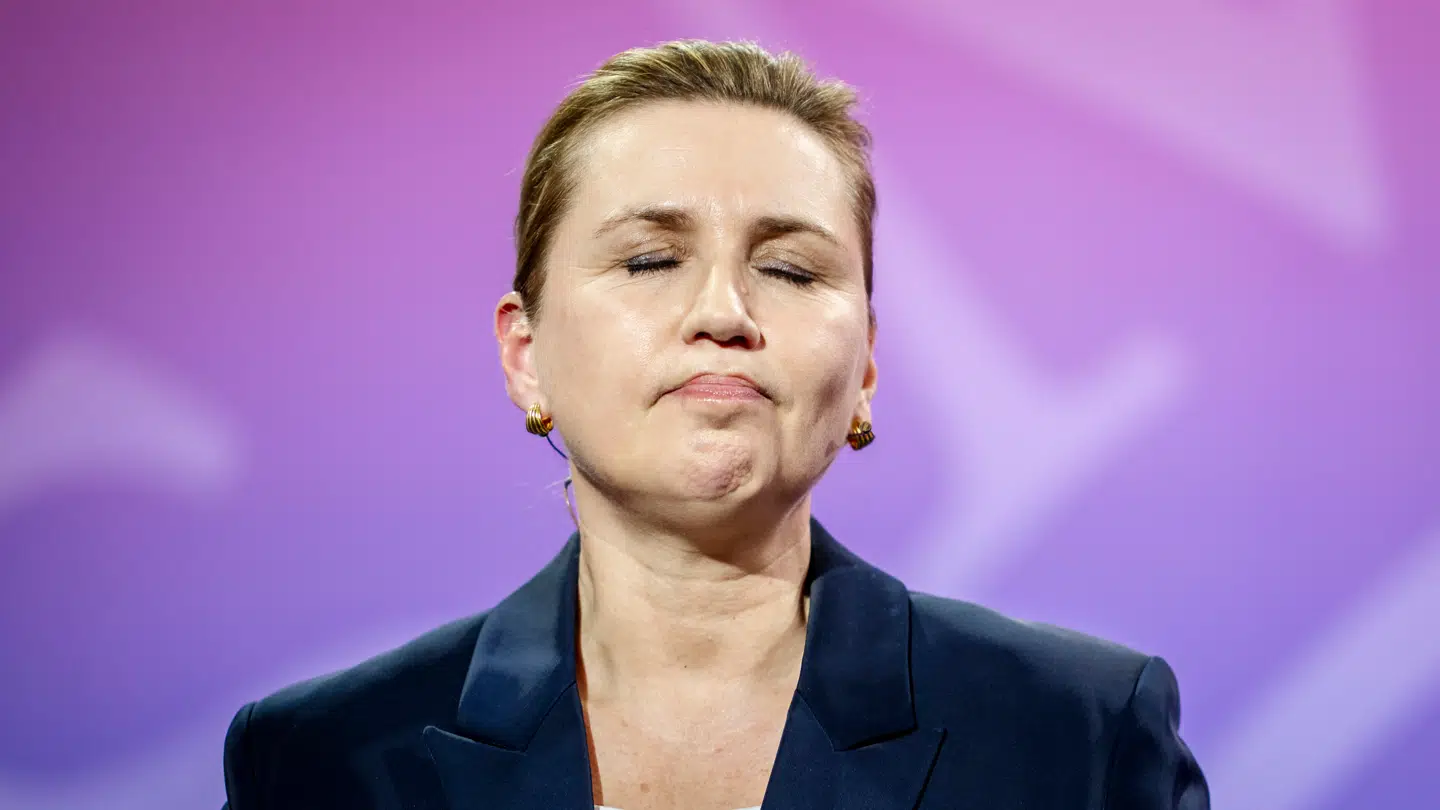 Statsministerkandidat Mette Frederiksen (S) under TV-debatten på TV 2 i Storms Parkhus i Odense søndag den 8. marts 2026.