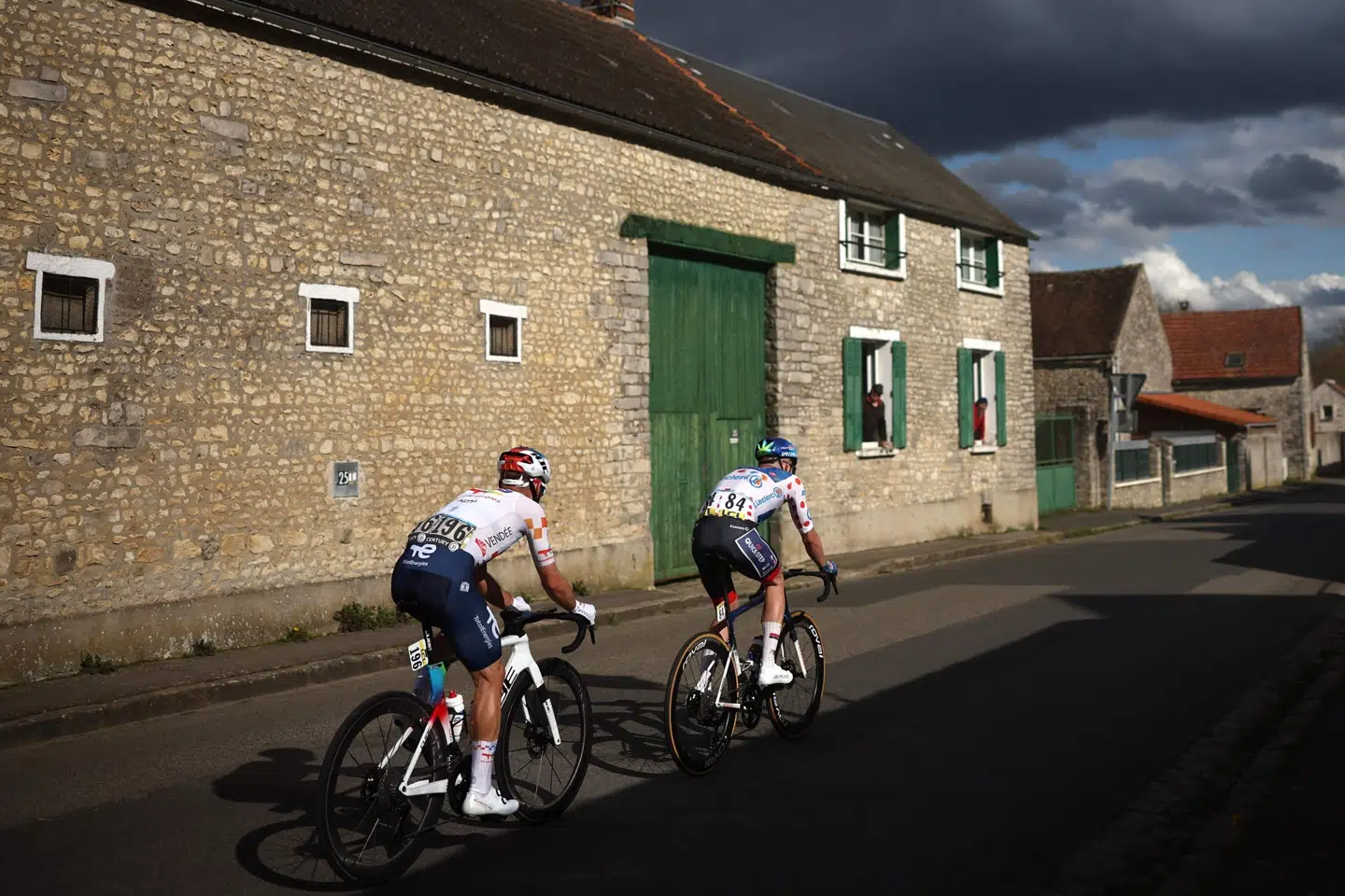 Danske Casper Pedersen i et tomandsudbrud med Mathis Le Berre på 2. etape af Paris-Nice.