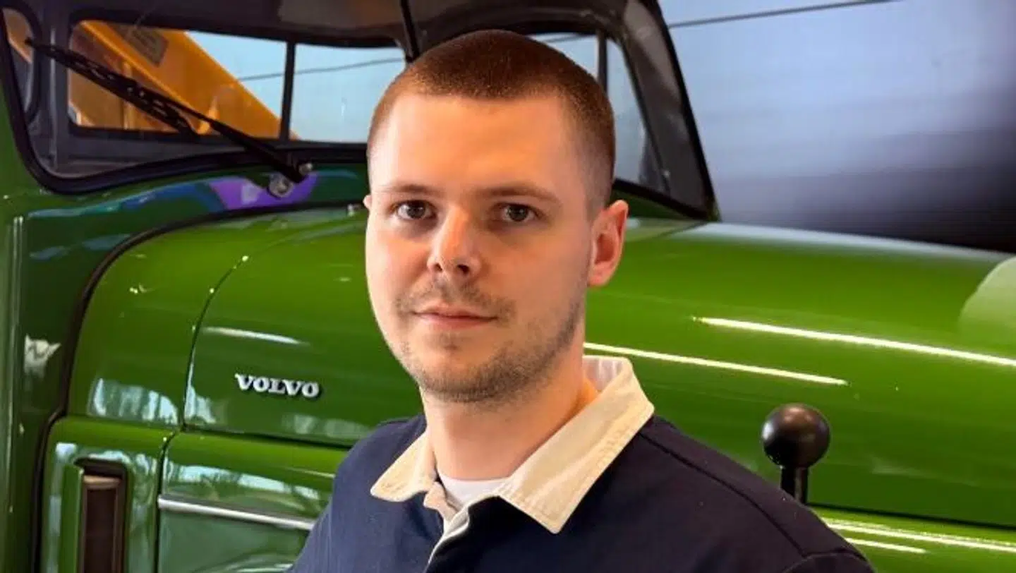 Philip Egedal Schou står for projekt og salg i vognmandsfirmaet Poul Schou A/S.