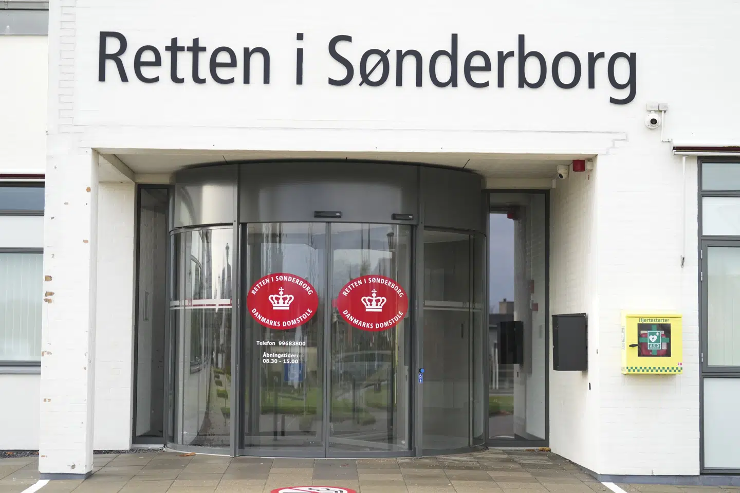 En 37-årig mand fremstilles tirsdag i Retten i Sønderborg, hvor han sigtes for frihedsberøvelse og voldtægtsforsøg mod en syv måneder gammel pige. (Arkivfoto).