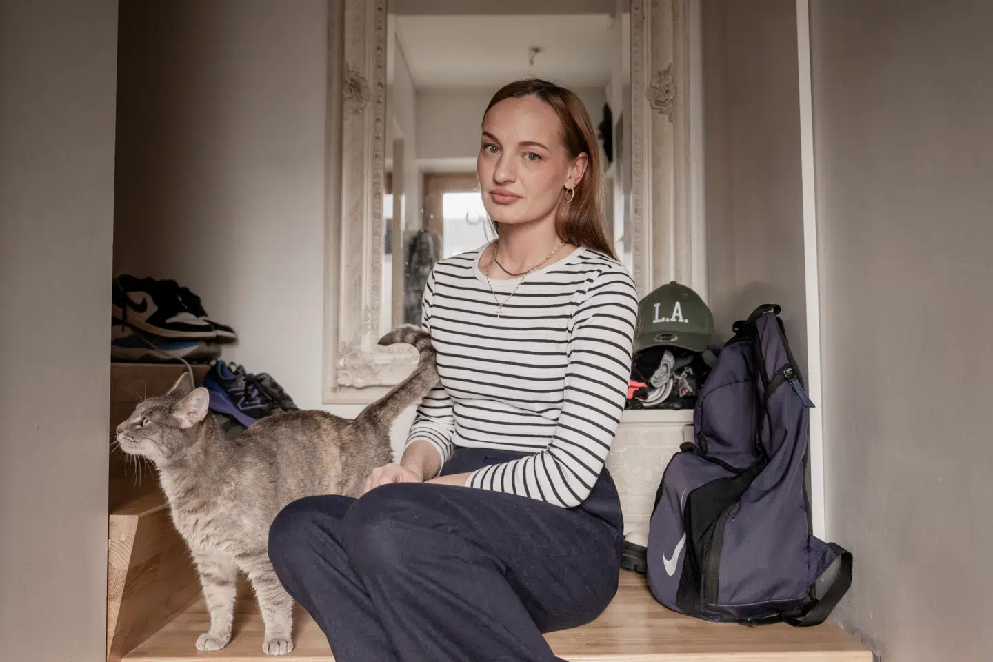 Luizas søn skifter skole. Hans tid på en københavnsk folkeskole er endt i kaos, fordi skolen ifølge hende har forsømt at gribe ind over for mobning og overfald.