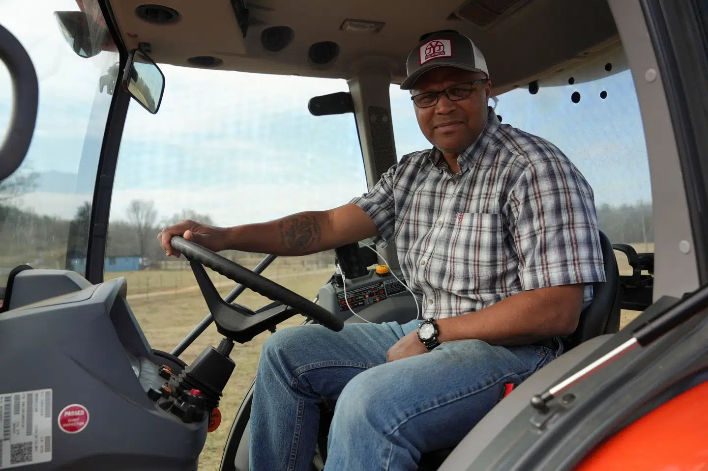 Kvægavleren Shawn Harris (billedet), der stiller op for Demokraterne, skal om en måned ud i en valgduel mod republikaneren Clay Fuller om en plads i Repræsentanternes Hus. Det står klart efter et valg, der endte uden vinder tirsdag i Georgia. (Arkivfoto).