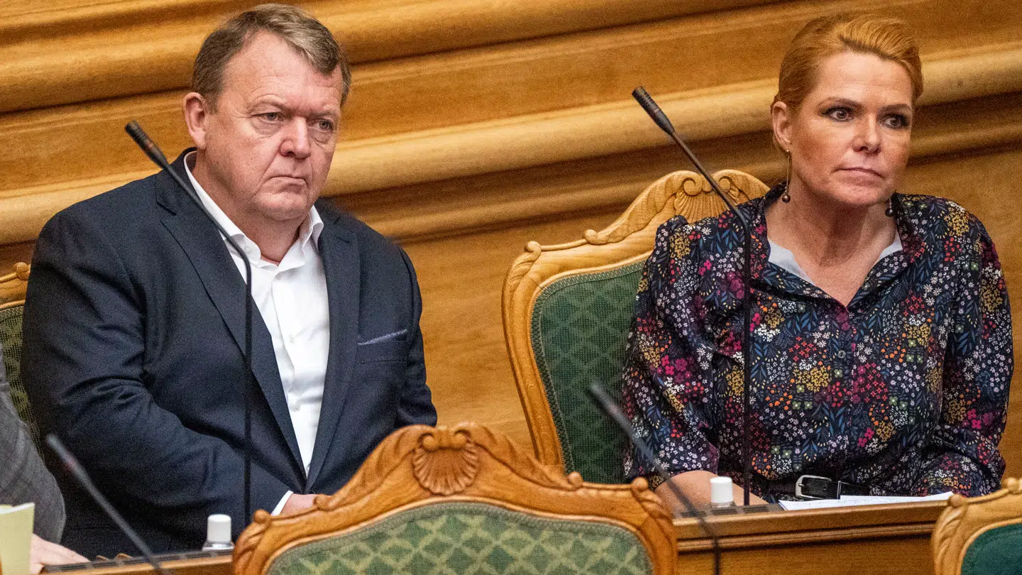 Inger Støjberg ville ifølge hendes egen politik skulle udvises af Danmark, hvis hun var udlænding, lyder det fra Lars Løkke i et nyt TV 2-program.