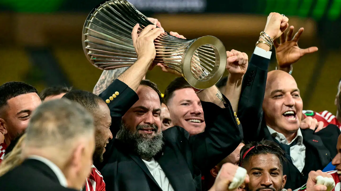 Evangelos Marinakis' anden klub Olympiakos vandt Conference League i 2024.