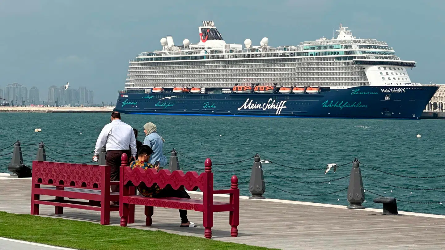 Tui Cruises har blandt andet skibet 'Mein Schiff 5' liggende i Doha.