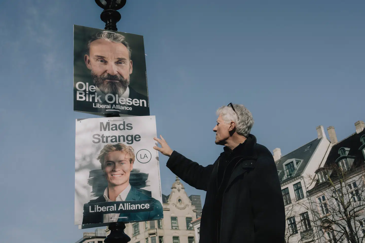 Ole Birk Olesen er ligeglad med sit partis overordnede designlinje. Det passer godt til det liberale budskab, men er ikke snedig kommunikation.