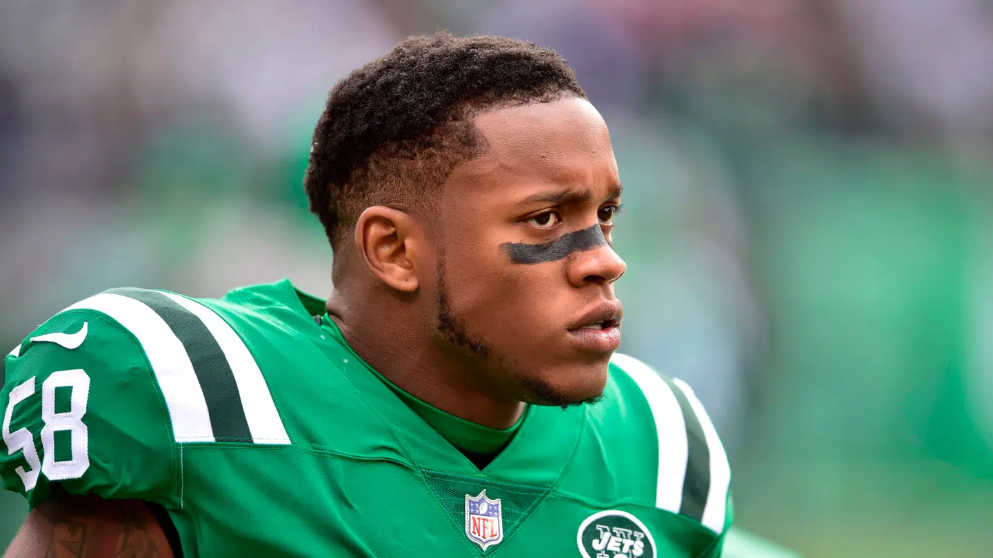 Darron Lee er sigtet for drabet på sin kæreste.