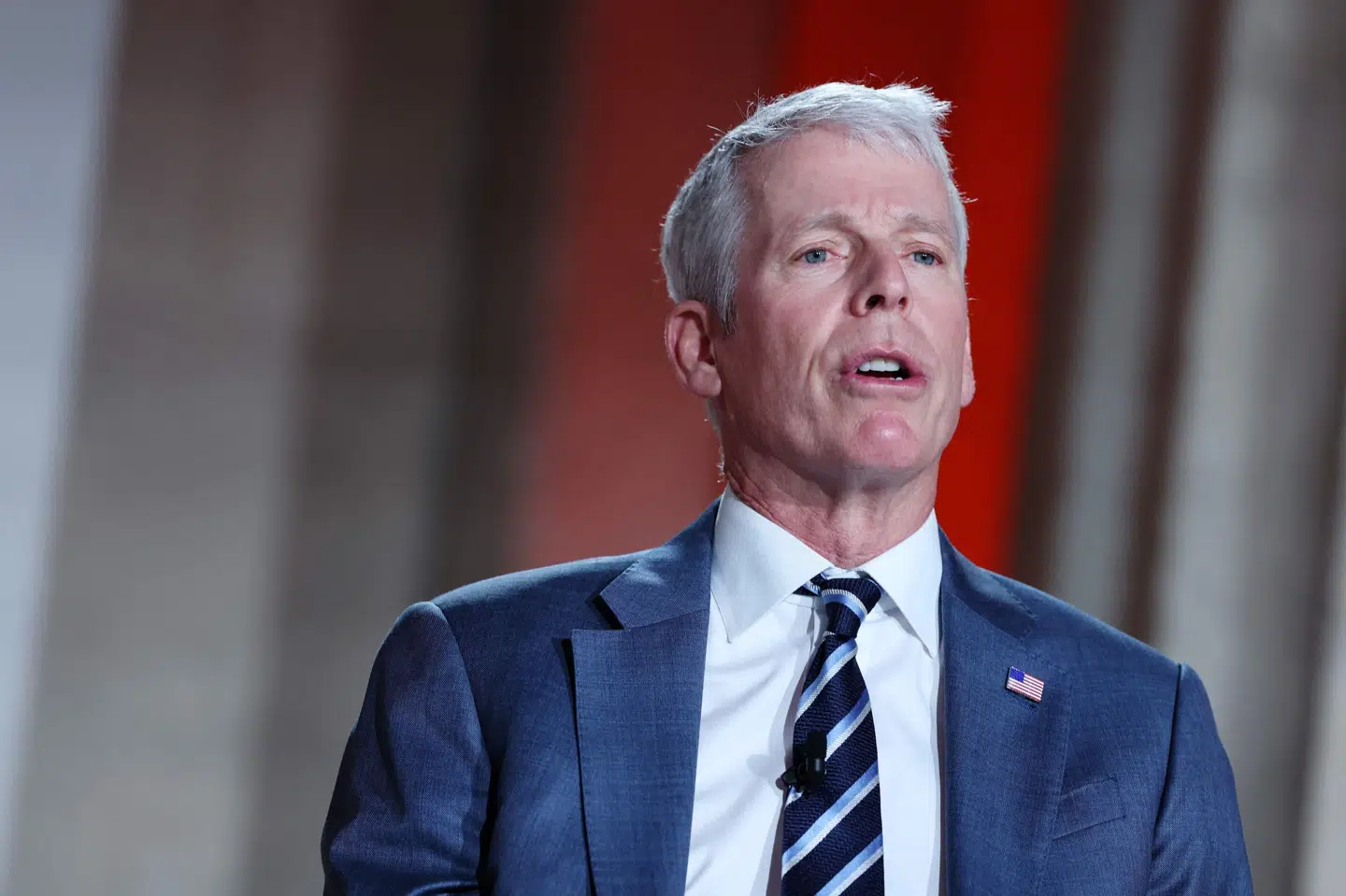 Billede fra onsdag af USA's energiminister, Chris Wright, der talte til en paneldebat. USA planlægger i næste uge at tage hul på frigivelsen af 172 millioner tønder olie i et forsøg på at sænke oliepriserne, meddeler han. (Arkivfoto).