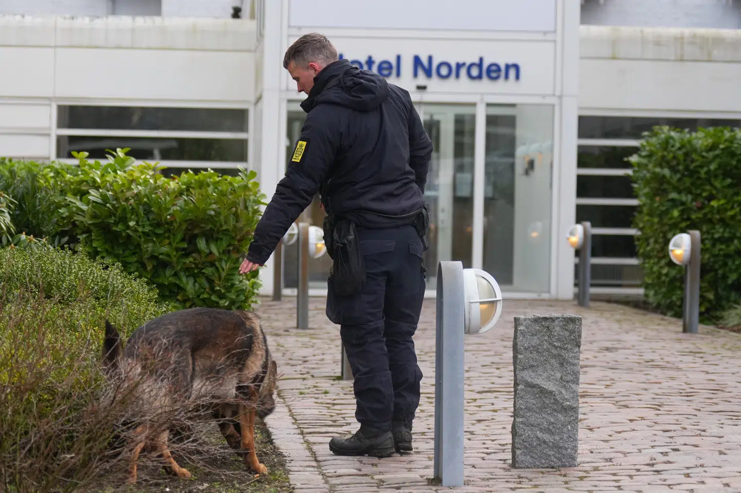 Politiet foretager torsdag ransagning ved Hotel Norden i Haderslev, hvor en syv måneder gammel pige blev fundet efter at have været bortført i 80 minutter mandag.