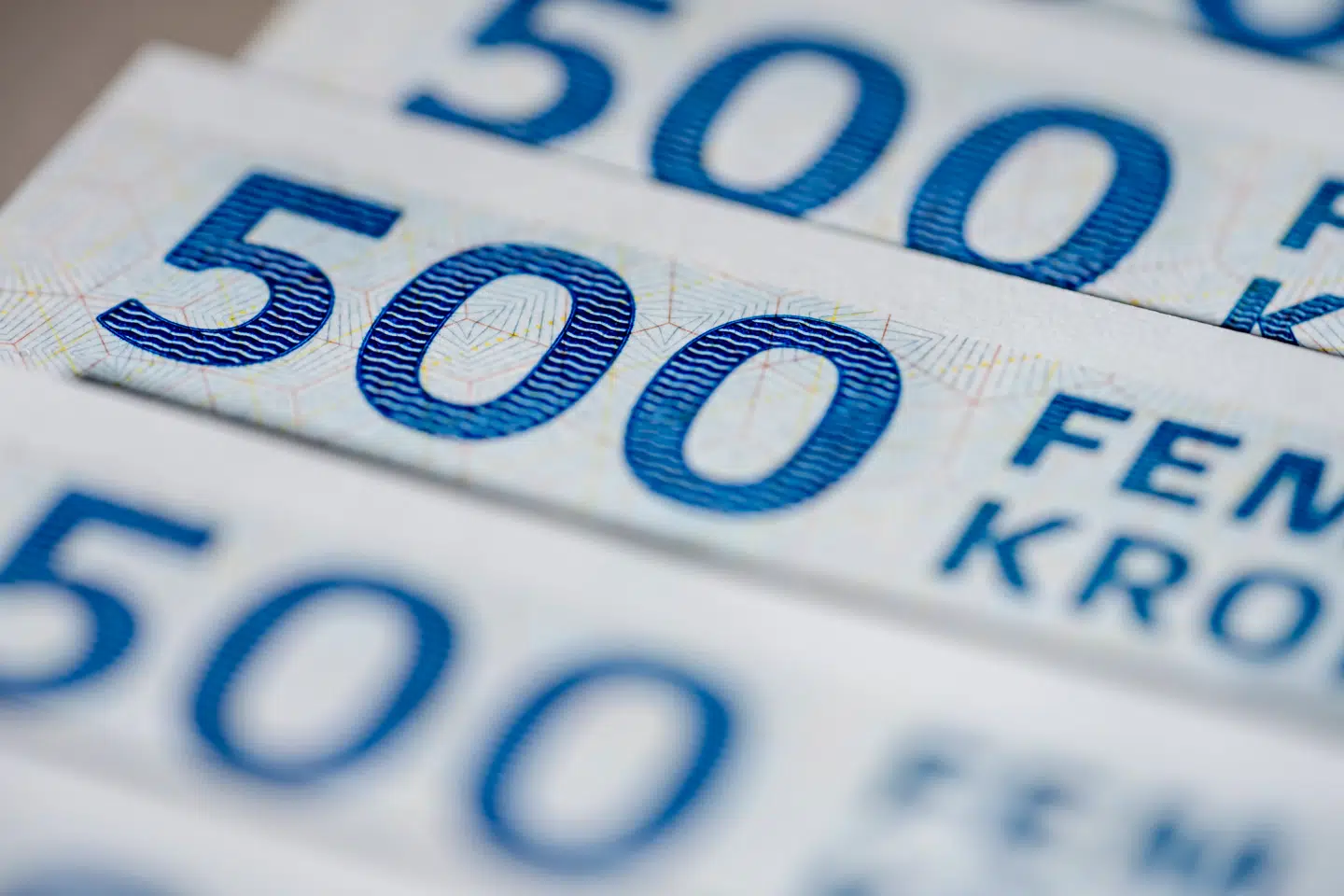 500-kronsedler i Nationalbanken mandag den 11. august 2025.. (Foto: Mads Claus Rasmussen/Ritzau Scanpix)