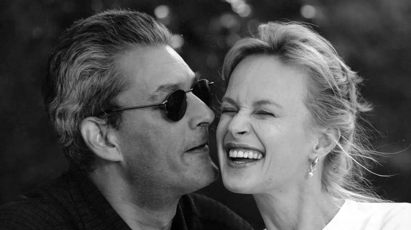 Siri Hustvedt sammen med sin mand Paul Auster fotograferet i 2010. I Siri Hustvedts nye bog »Genfærd. En kærlighedshistorie« hører vi om kærligheden til manden, og skyggen han kastede.