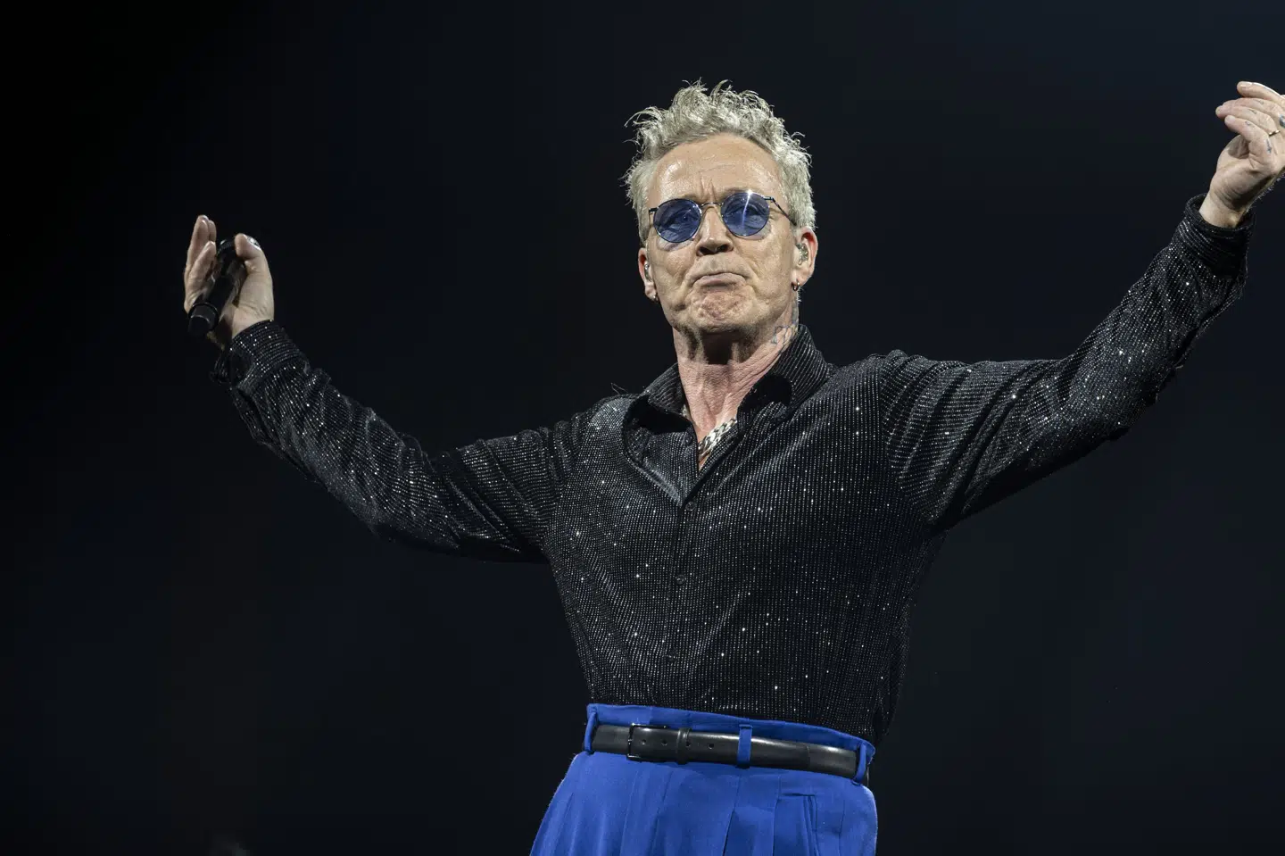 Thomas Helmig indtog fredag aften Royal Arena foran en udsolgt koncertsal. Den danske popveteran spiller igen lørdag aften.