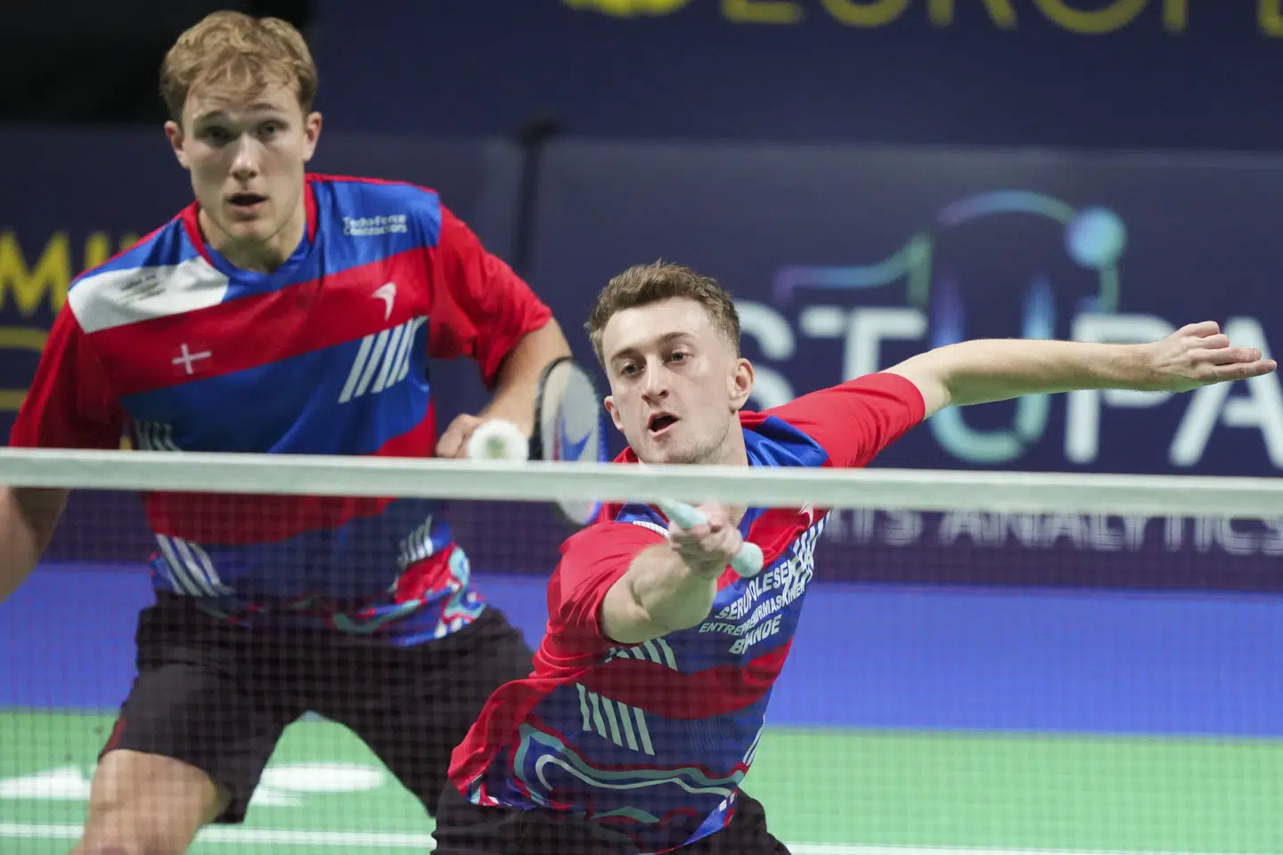 Daniel Lundgaard (th.) og Mads Vestergaard er klar til finalen i Schweiz. (Arkivfoto).