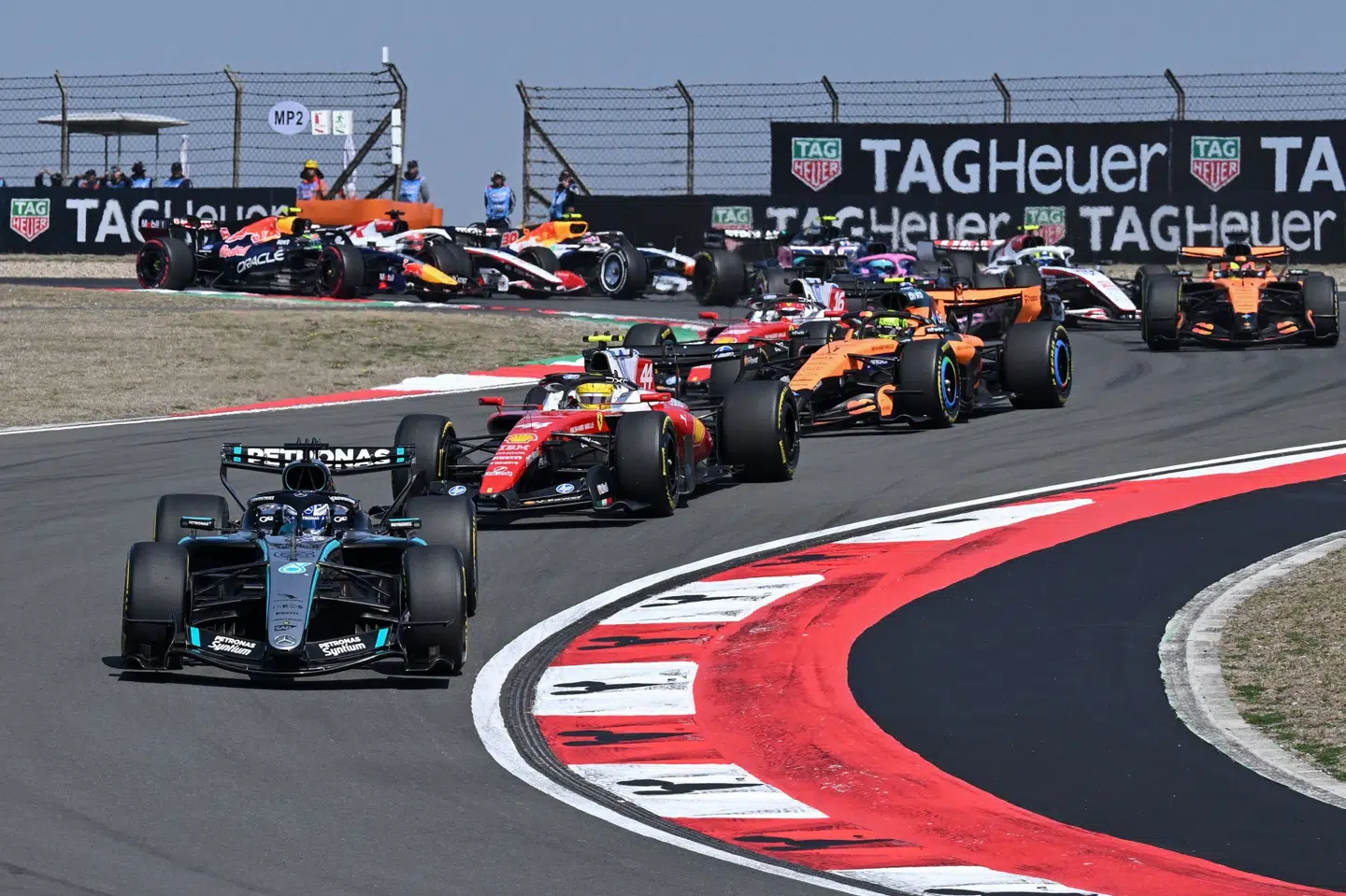 Formel 1-feltet skulle 10. til 12. april til Bahrain, mens der weekenden efter skulle køres i Saudi-Arabien, men grandprixerne aflyses. (Arkivfoto).