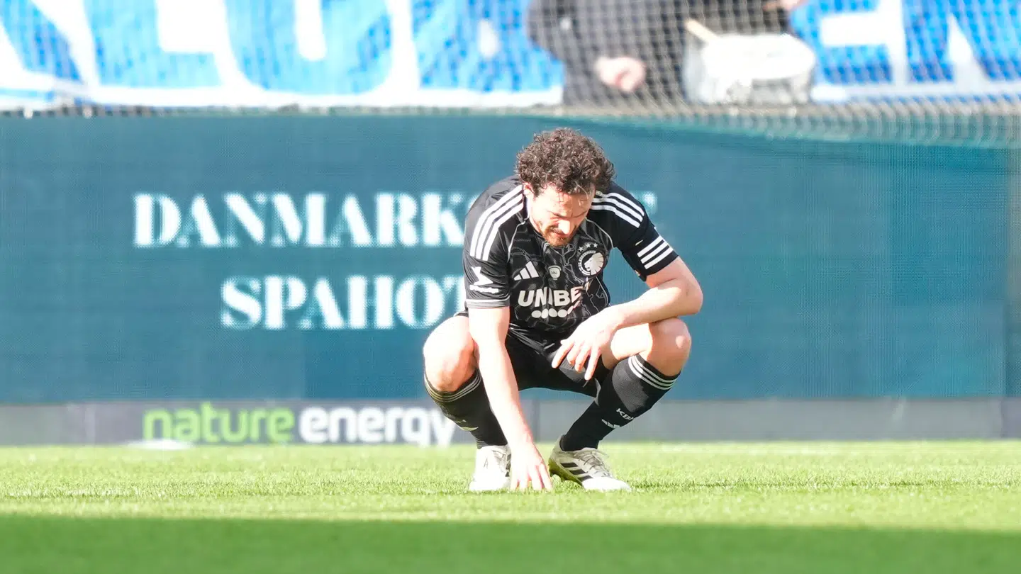 Thomas Delaney var ramt af sygdom.